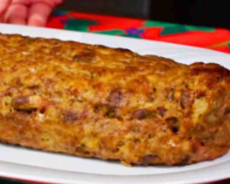 Pastel de Carne con Mortadela y Pistachos