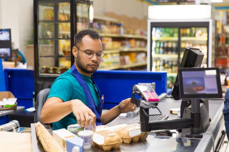 Cashier Jobs with Visa Sponsorship for Foreigners in Canada
